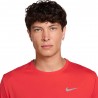 Nike T-Shirt Running Df Miler Lt Crimson Argento Uomo